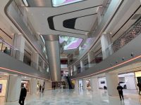 南京西路上多了個“水晶魔方”！時隔一年多，中信泰富廣場完成改造回歸