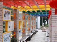 老社區見縫插針增添幾處座椅，成了老年居民的“小確幸”