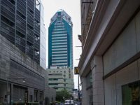 漢口路解放大廈在歷史中誕生，在發展中孕育