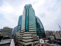 漢口路解放大廈坐擁一線江景，占據絕對稀缺的地段優勢