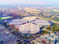 進博會“五朝元老”搶占海運進境第一票，歐姆龍乒乓球機器人來了