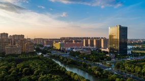 “年初訂單已同比增20%！”為實現一季度開門紅，滬郊企業生產線馬力全開