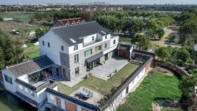 為企業發展踩油門、設路標，浦東一批特色民宿獲頒“準生證”