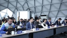 元宇宙產、學、研、用各界專家齊聚張江，共同探討上海數字化場景打造