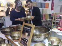 從趙子龍手辦模型到大馬士革錦緞制品,“上海好物”為消博會帶去首發首秀 從趙子龍手辦模型到大馬士革錦緞制品,“上海好物”為消博會帶去首發首秀