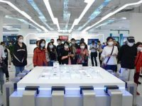 走進城市數字化轉型體驗館感受超級“黑科技”，楊浦舉辦公民數字體驗行活動