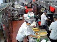 政府搭臺企業聯動,高效賦能“互聯網+明廚亮灶” 政府搭臺企業聯動,高效賦能“互聯網+明廚亮灶”