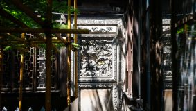 要修繕的歷史建筑越來越多，但手藝精湛的老工匠數量有限，看上海如何探索破題