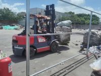 嘉定隱患物流園區里:大棚拆了,廢品清了!扎堆的廢品回收企業被清退! 嘉定隱患物流園區里:大棚拆了,廢品清了!扎堆的廢品回收企業被清退!