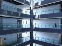 新加坡深圳已領先，上海猛推工業上樓，已開工700萬平方米，能后來居上嗎